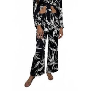 NEW KLD. SIGNATURE satin wide leg pants in black